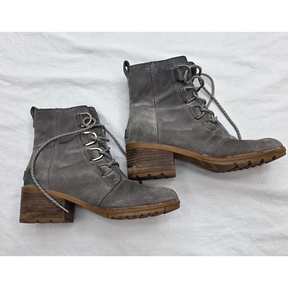 Sorel Out N' About IV Suede Waterproof Boots Women's Size 9.5